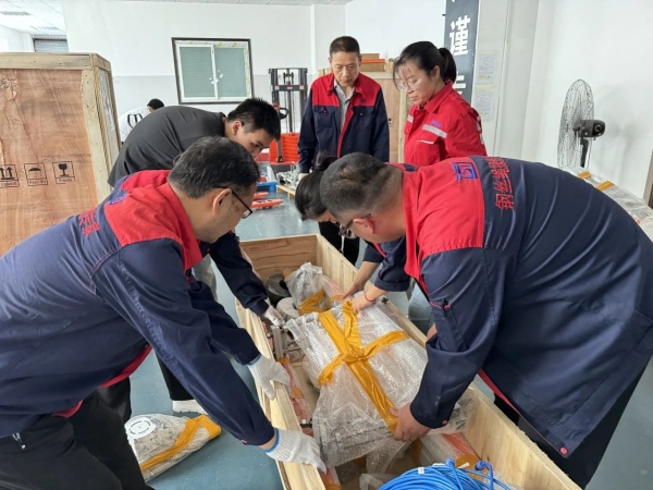 破暑前行，全員沖刺，鑄就泰斯特新速度！