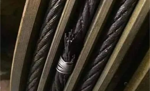 無(wú)知操作，事故誰(shuí)擔(dān)？